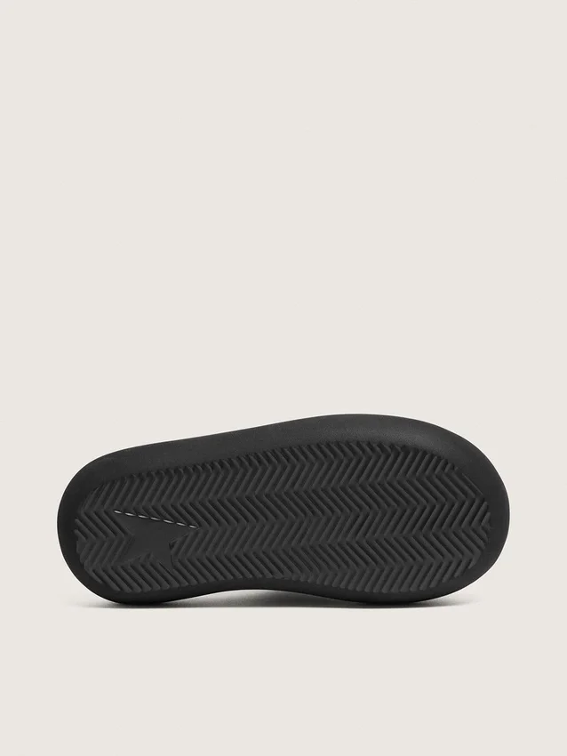 Pantofi slip-on Space-Star pentru bărbați din piele neagră