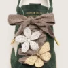Piele „Sparkling” maro, negre și argintii, cu model în zig-zag, cu două pandantive aplicate