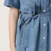 Rochie-cămașă cu mâneci scurte pentru fete „Journey”, din bumbac chambray albastru deschis, cu aplică brodată