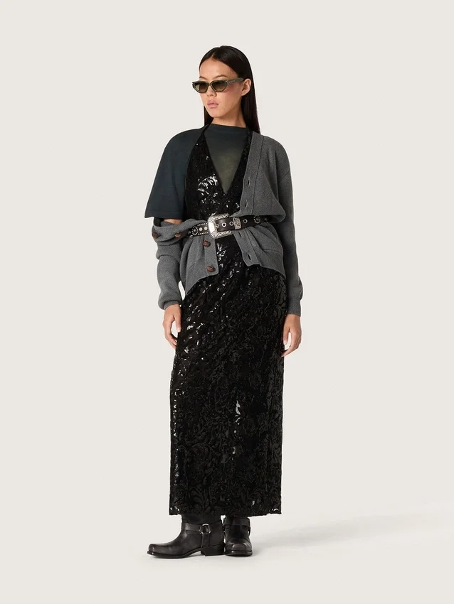 Rochie lungă de damă din tul cu broderie florală din paiete negre