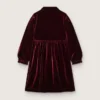 Rochie pentru fete în nuanța burgund, cu efect de catifea și broderie pe partea din față
