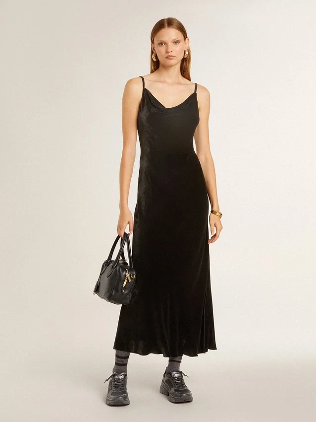 Rochie slip neagră pentru femei, cu efect de catifea