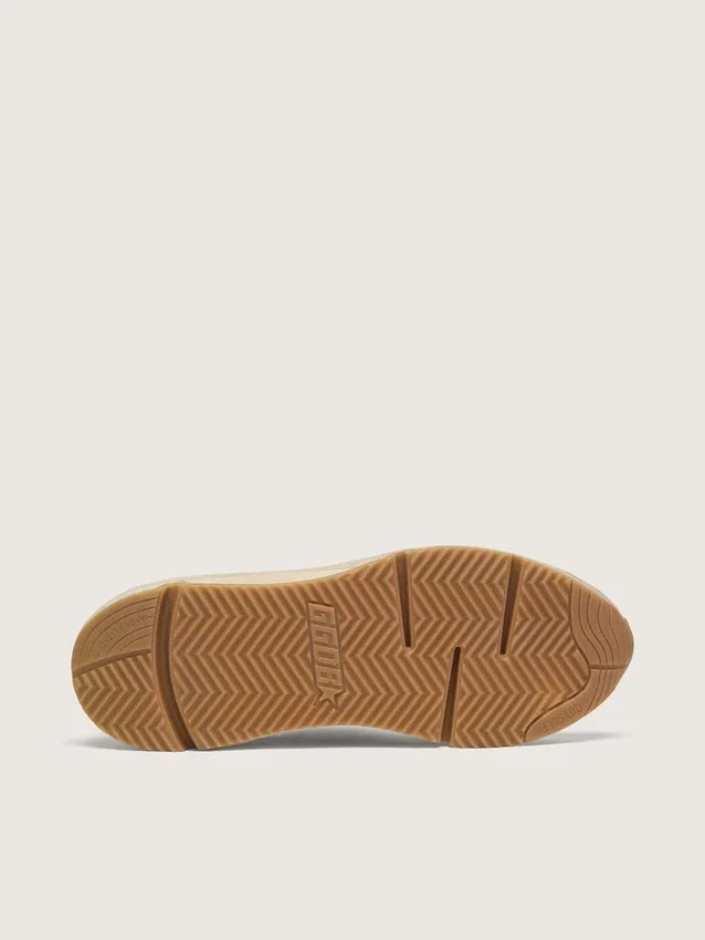 Running Sole din piele de căprioară gri cu stea albă și bandă albă la călcâi