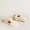 Saboti Ball Star din piele nappa de culoare fildeș cu stea sclipitoare de culoare bronz