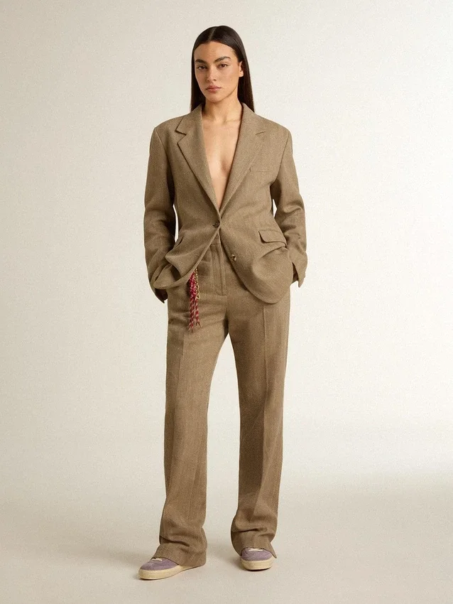 Sacou pentru femei cu un singur rând de nasturi, în model herringbone de culoare nisip