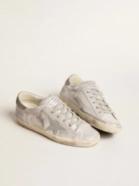 Sneakersi Super-Star din piele cu efect de sclipici gri-alb, cu stea din piele