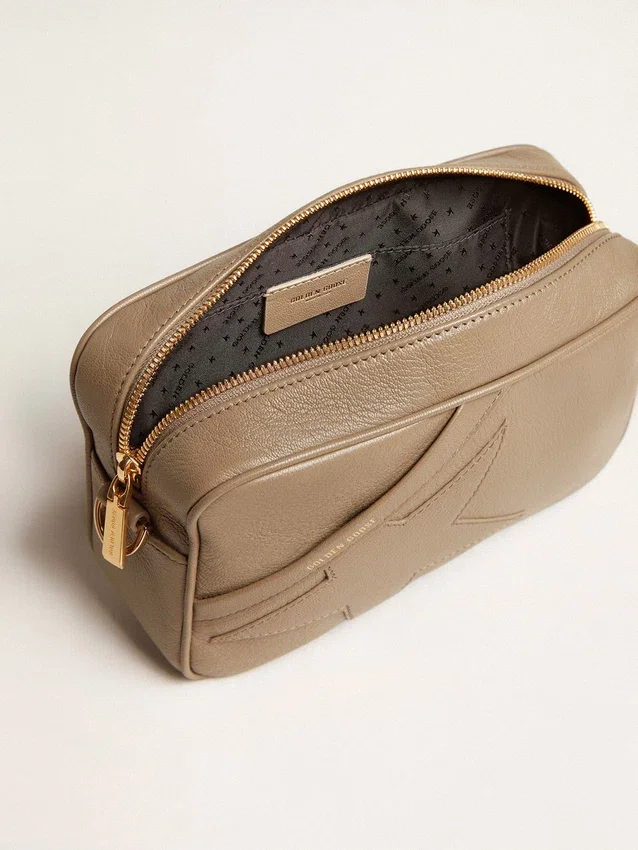 Star Bag din piele verde salvie cu stea ton pe ton