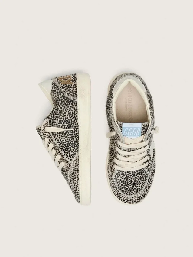 Young Ball Star din piele de ponei cu imprimeu leopard alb-negru și stea din piele crem