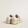 Young Super-Star din piele de căprioară cu efect laminat, de culoare nisip, cu stea din piele albă